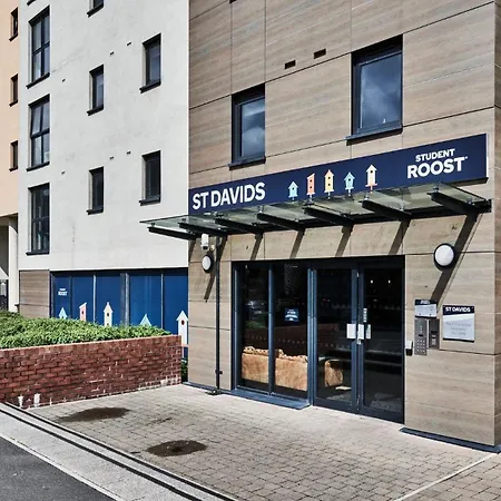 Inviting Modern Private Ensuite Rooms At St Davids Student Accommodation For Students Only Swansea Exterior foto